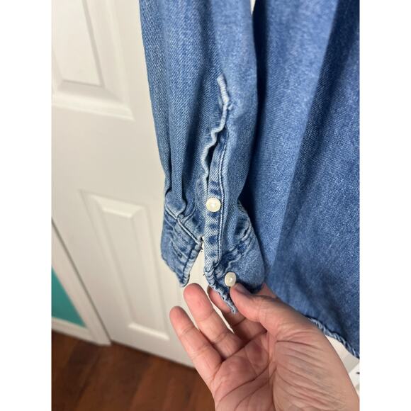 H&M Blue Medium Wash Denim Button Down Blouse Top Cotton XS X-Small - Picture 6 of 8